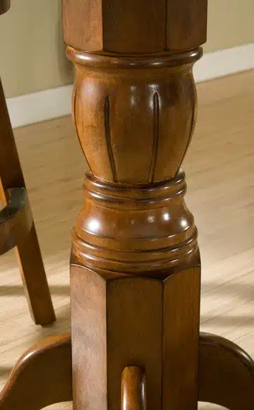 Classic Pub Table