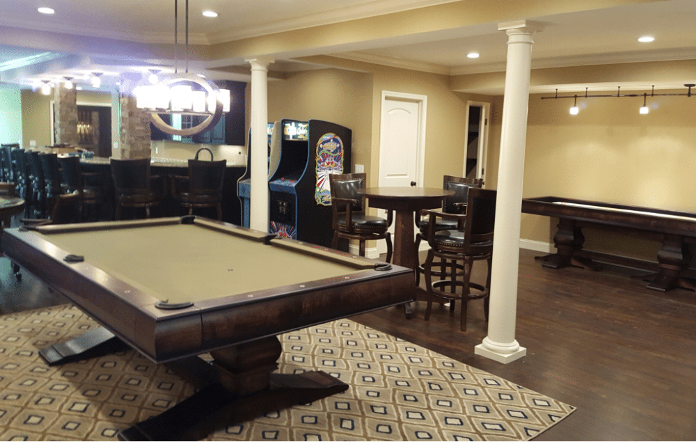 Topaz Pool Table