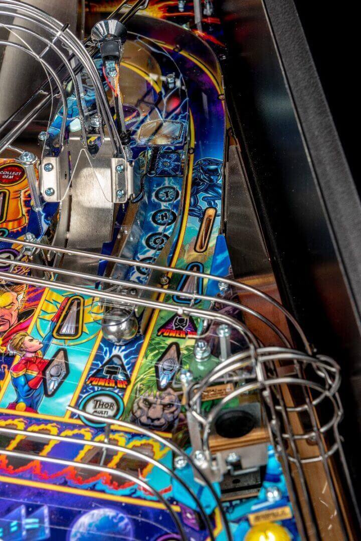 Avengers Infinity Quest Premium Pinball