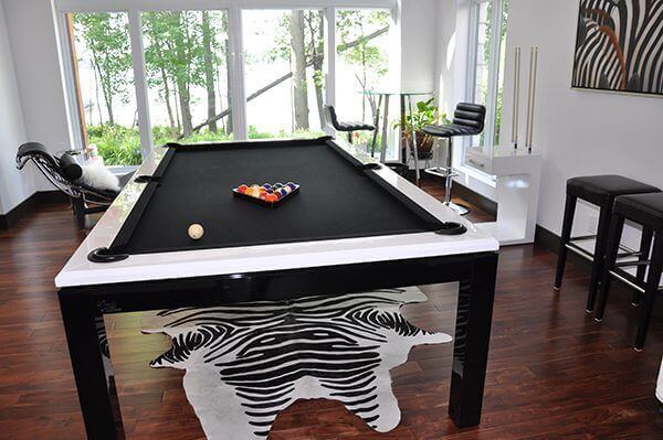 La Condo Evolution Pool Table