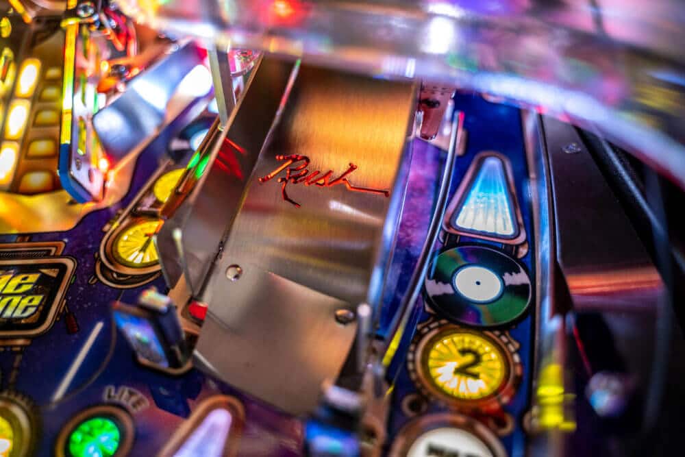 Rush Premium Pinball Machine