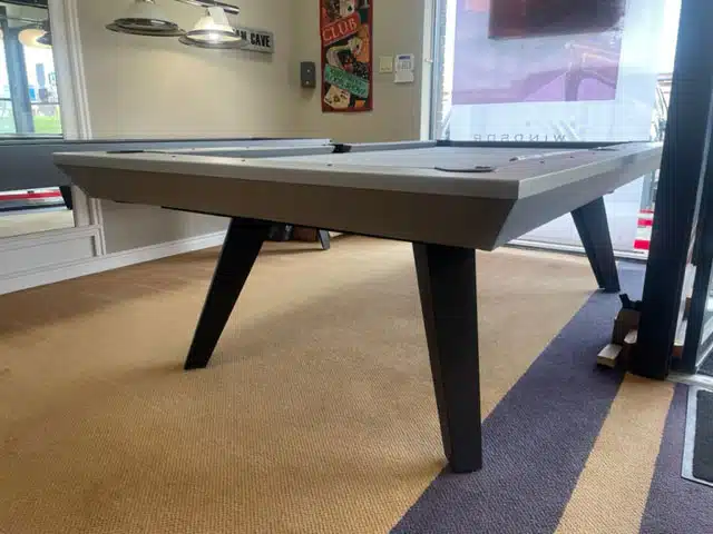 Sinatra Pool Table