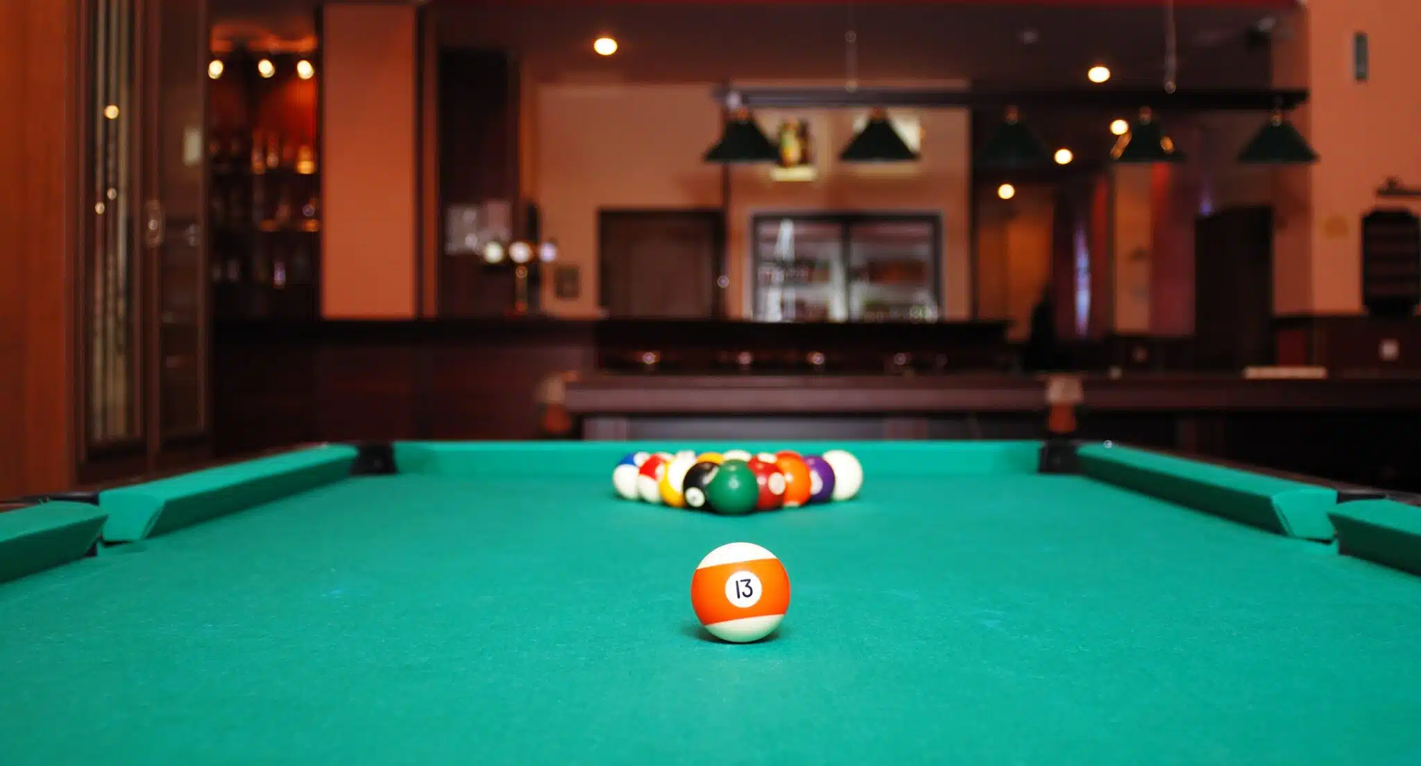 Pool table Image