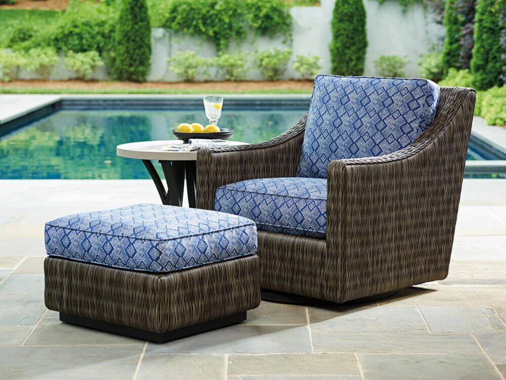 Tommy Bahama Cypress Point Swivel Glider