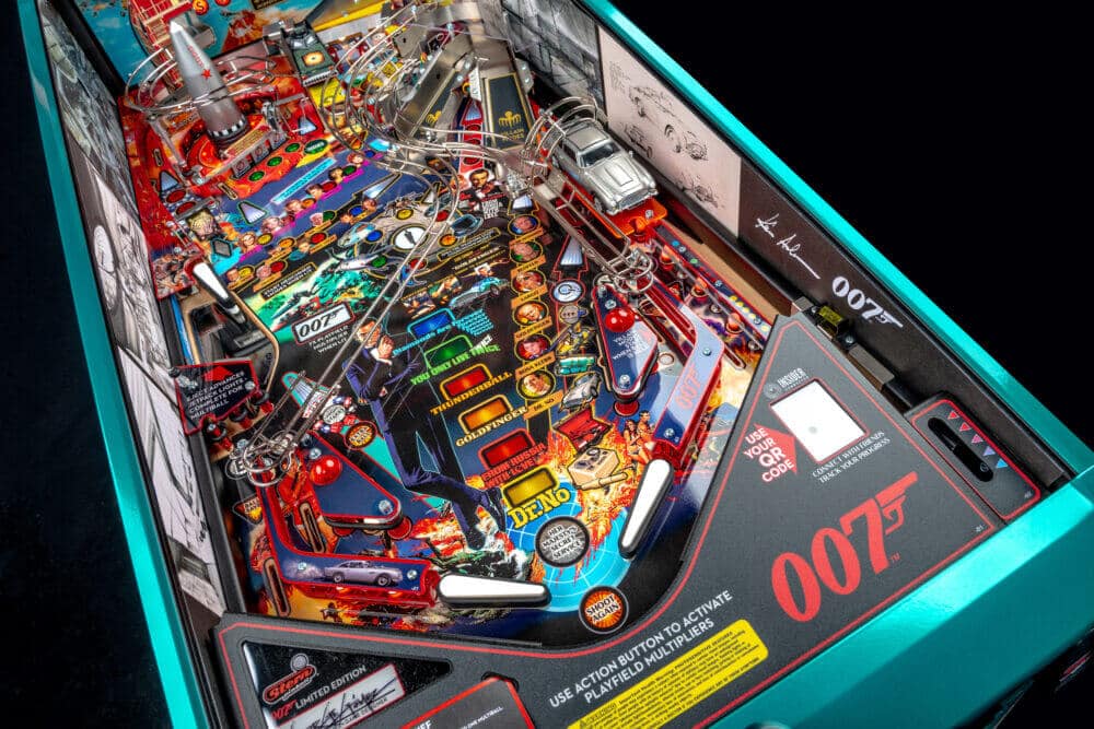 James Bond Thunderball Limited Edition Pinball