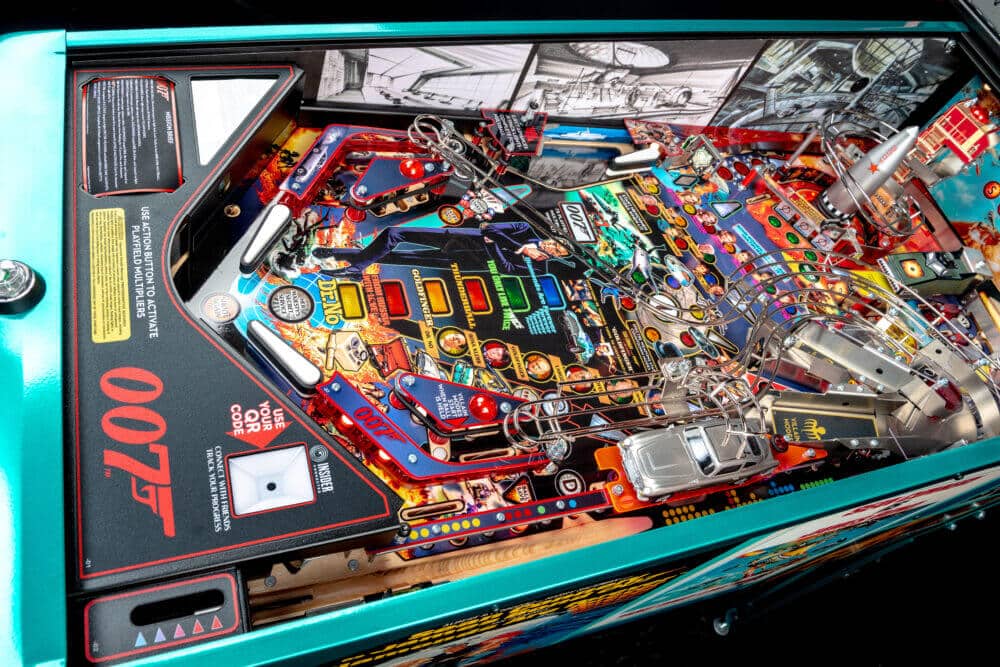 James Bond Thunderball Limited Edition Pinball