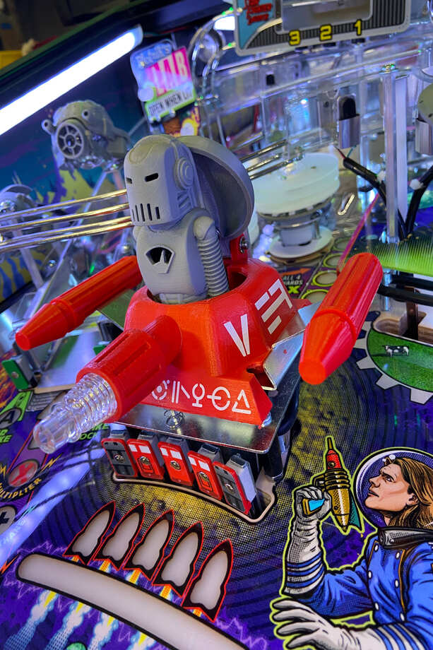 Galactic Tank Force LE Pinball