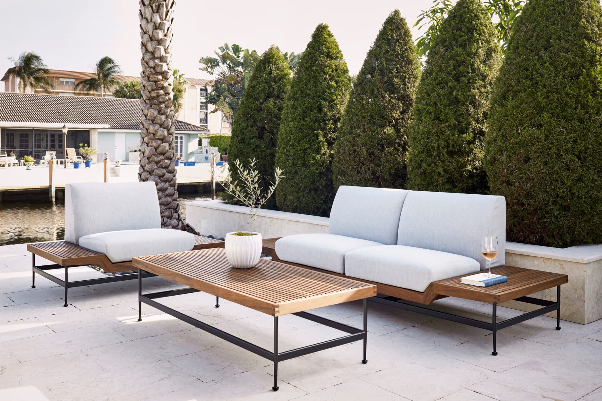 Jensen Jett Loveseat