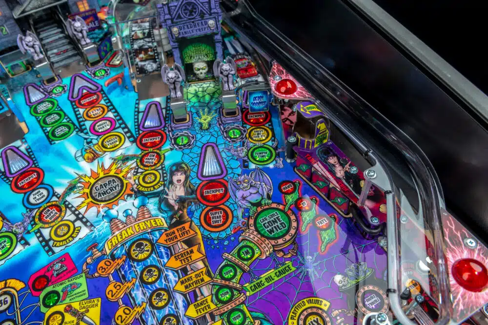 Elvira Premium Edition Pinball