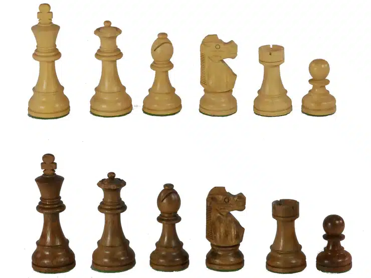 Boxwood and Sheesham Chess Set